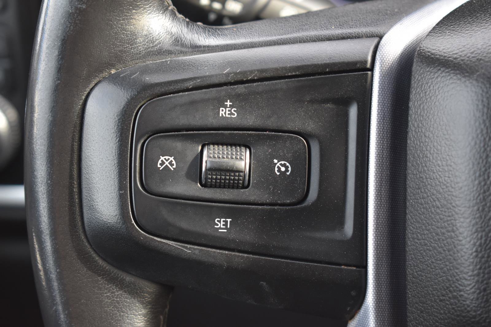 Used 2020 GMC Sierra 1500 SLE w/ Fleet Comfort Package image 6