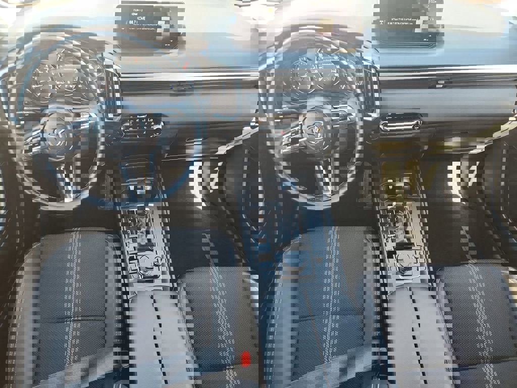 Used 2025 MAZDA CX-50 AWD 2.5 S w/ Preferred Package image 10