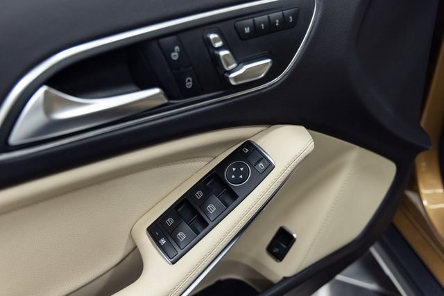 Used 2018 Mercedes-Benz GLA 250 4MATIC image 12