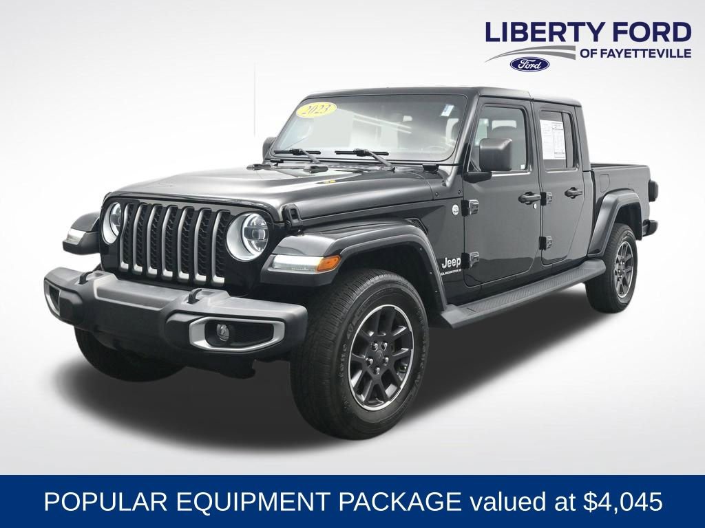 Used 2023 Jeep Gladiator Overland w/ Popular Equipment Package AWD/4WD image 1