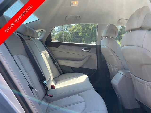 Used 2016 Hyundai Sonata SE image 13