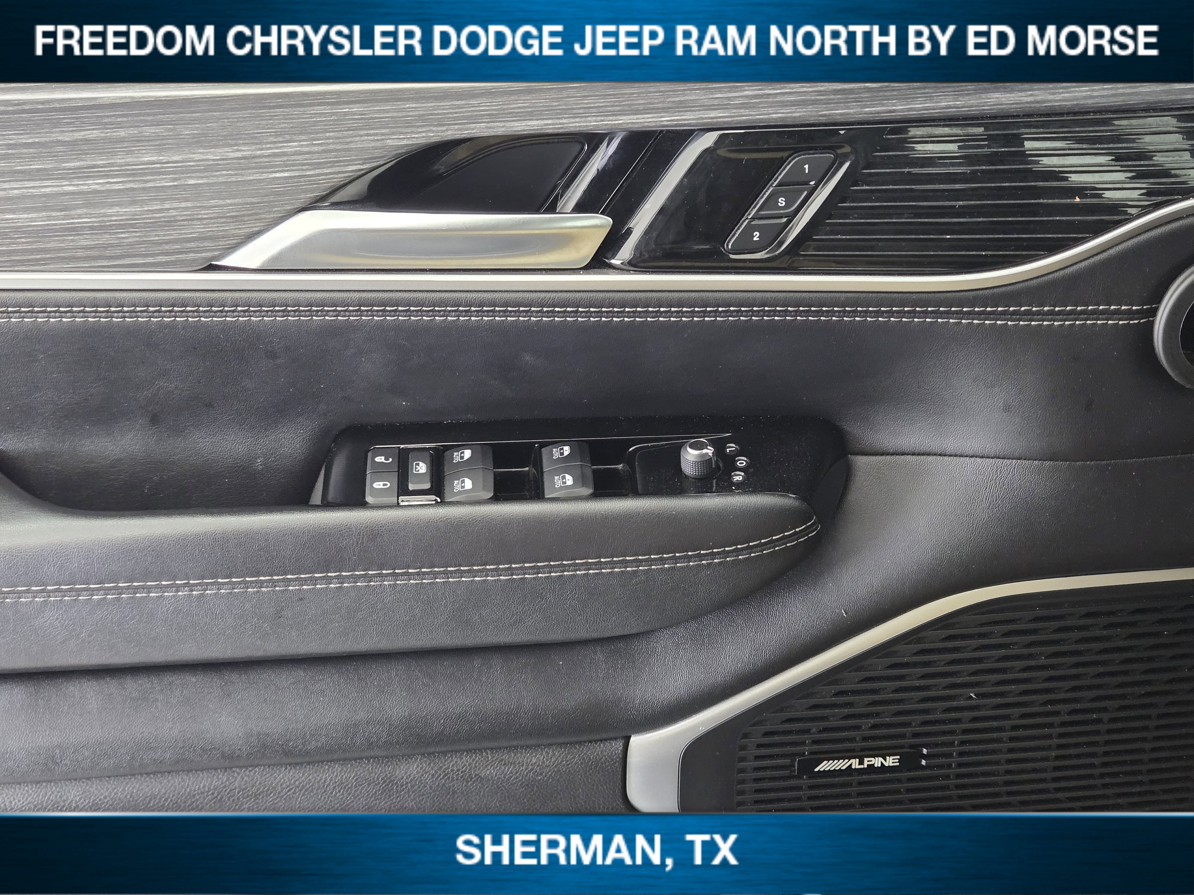 Used 2024 Jeep Wagoneer L Series II w/ Flexible Seating Group AWD/4WD image 17