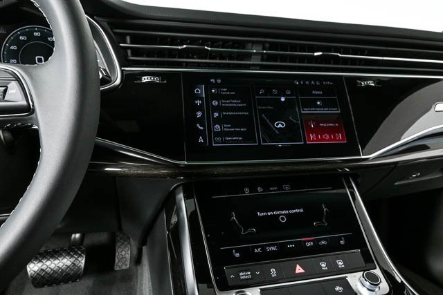 New 2025 Audi Q8 Premium image 13
