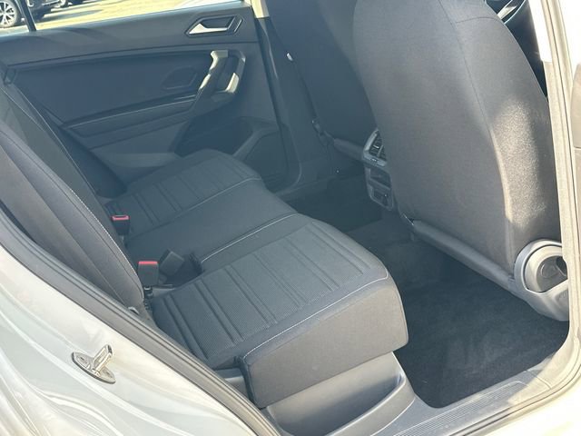 Certified 2023 Volkswagen Tiguan S image 32