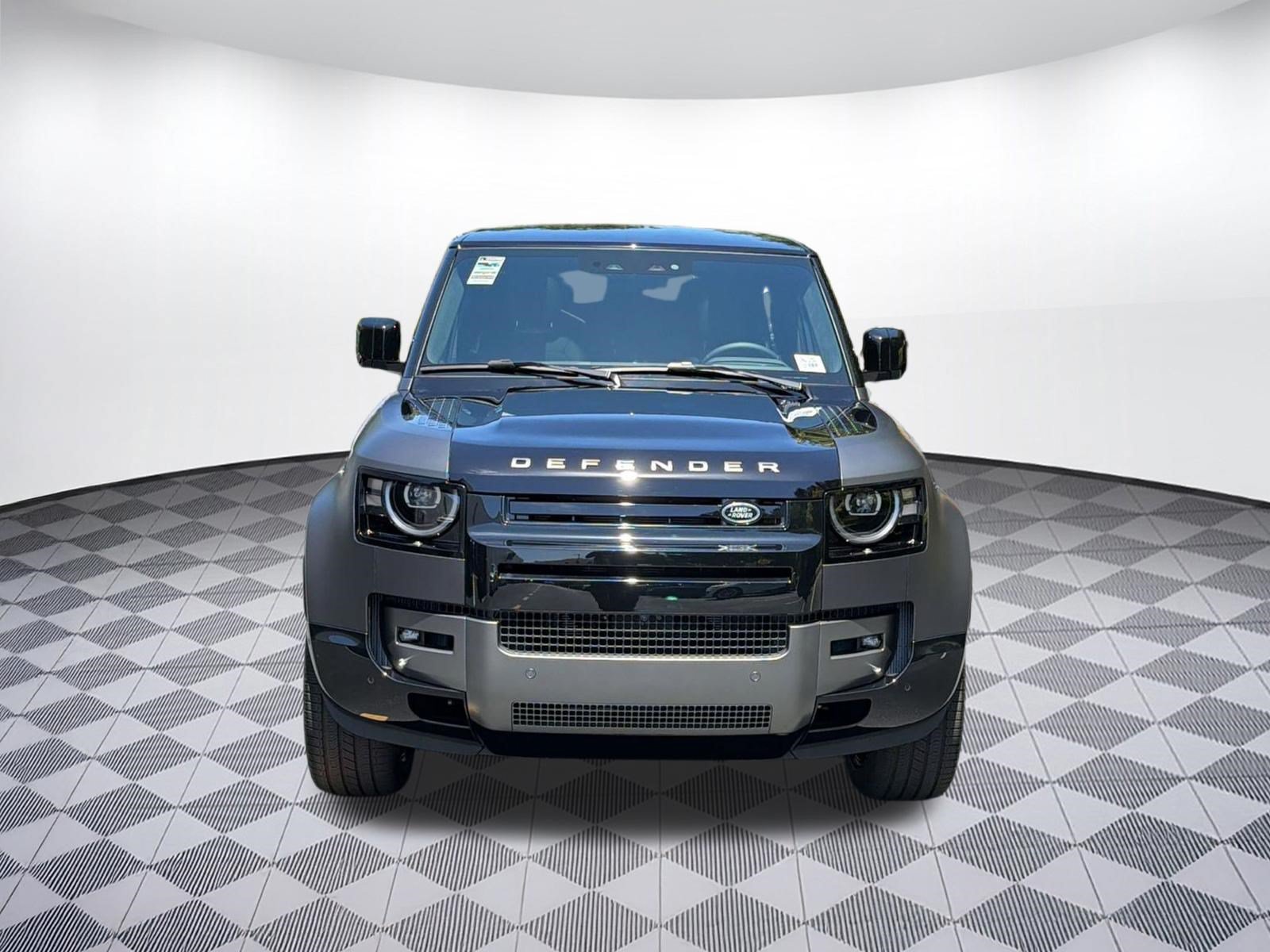 New 2026 Land Rover Defender 90 V8 AWD/4WD image 6