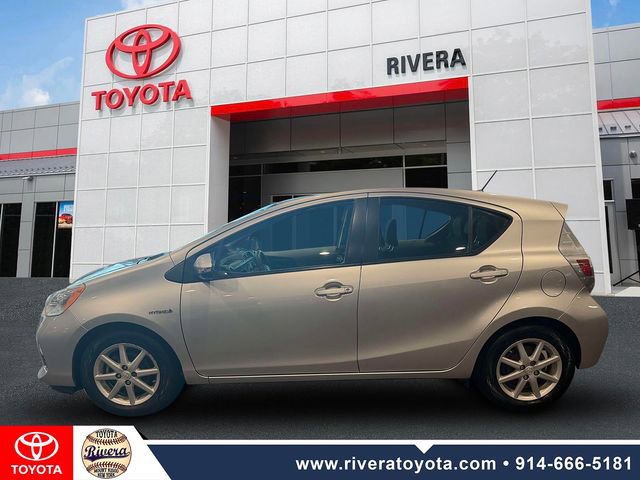 Used 2014 Toyota Prius C Three FWD image 2