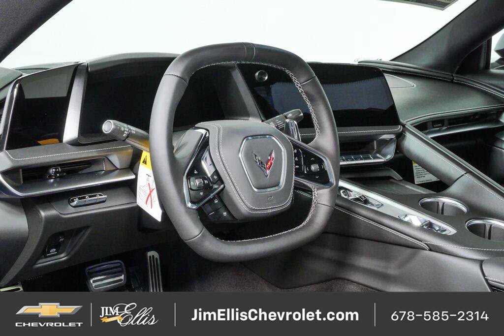 New 2027 Chevrolet Corvette Stingray Coupe w/ 2LT RWD image 4
