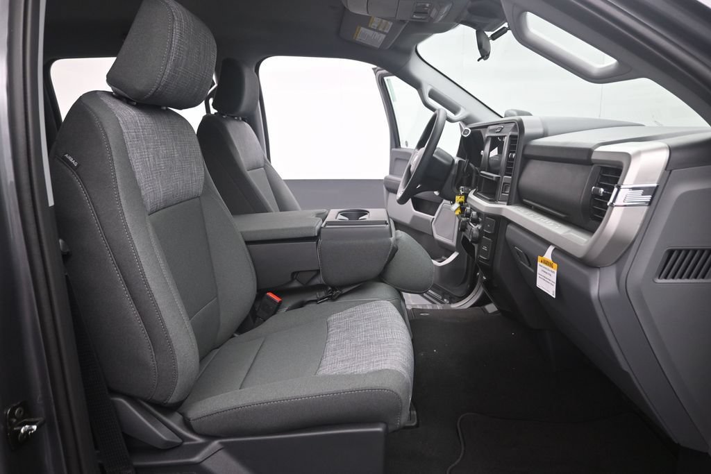 New 2026 Ford F250 XLT w/ FX4 Off-Road Package AWD/4WD image 27
