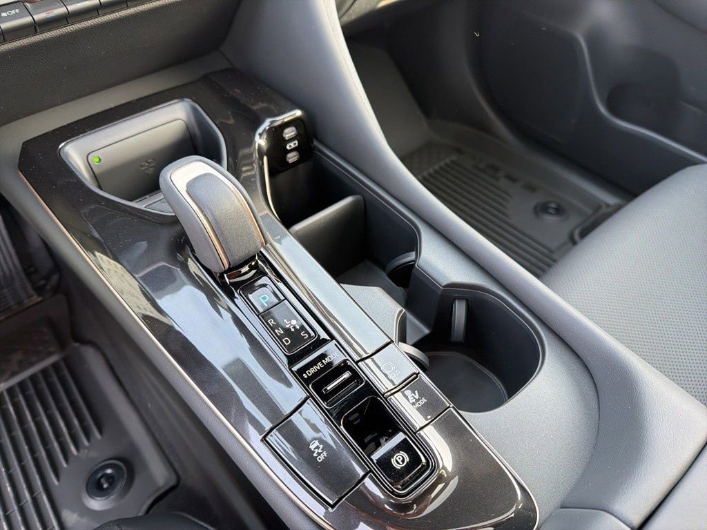 New 2026 Toyota Crown Signia image 8