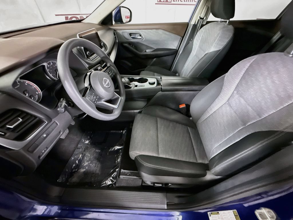 Certified 2023 Nissan Rogue SV AWD/4WD image 24