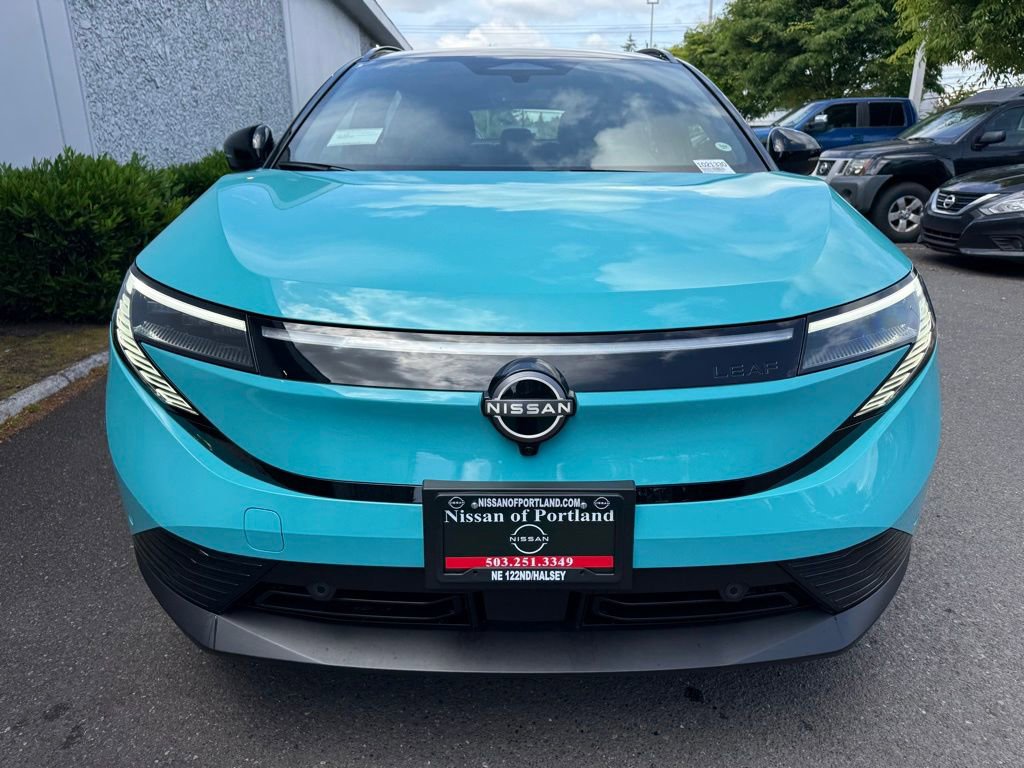 New 2026 Nissan Leaf Platinum+ w/ Cargo Package (Platinum+) FWD image 5