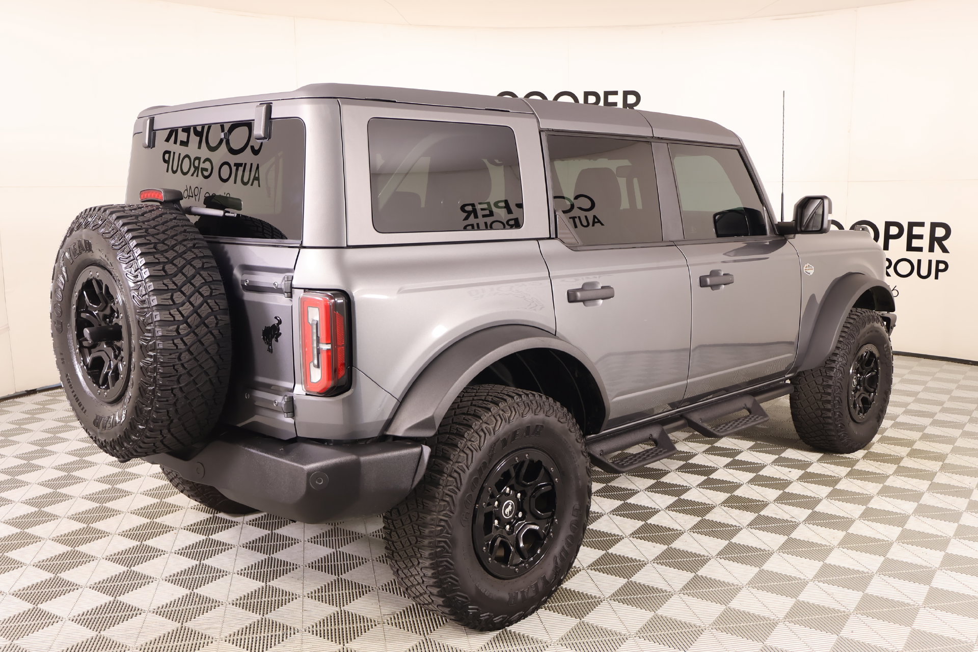 Used 2024 Ford Bronco Wildtrak AWD/4WD image 21