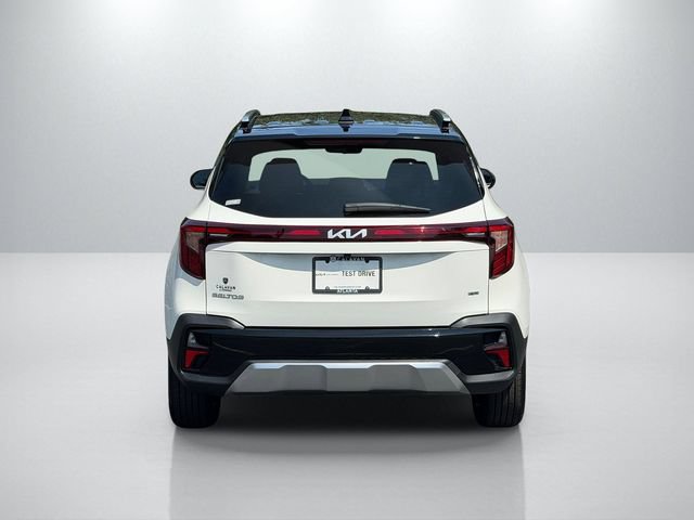 Certified 2025 Kia Seltos S AWD/4WD image 7
