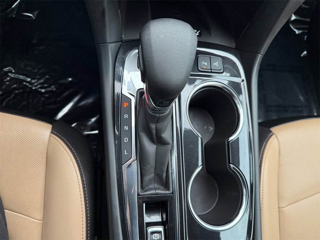 Used 2022 Chevrolet Equinox Premier image 18