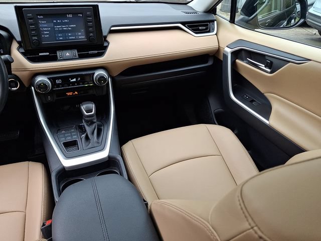 Used 2019 Toyota RAV4 XLE Premium w/ All Weather Liner Package AWD/4WD image 16