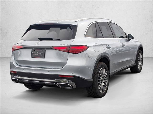 Certified 2026 Mercedes-Benz GLC 300 4MATIC image 2