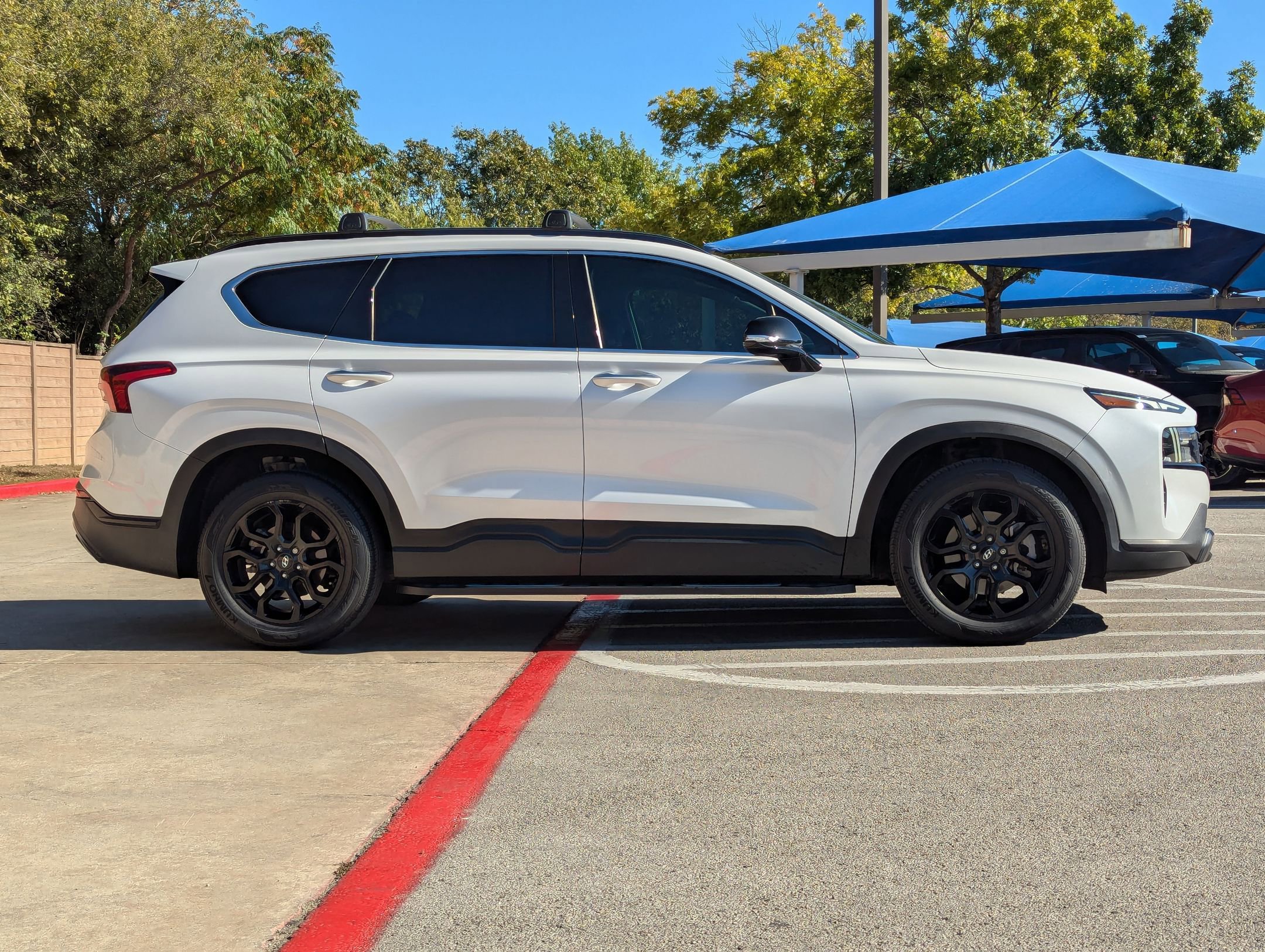 Used 2022 Hyundai Santa Fe XRT image 3