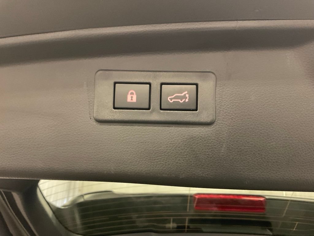 Used 2024 Subaru Outback Premium AWD/4WD image 40
