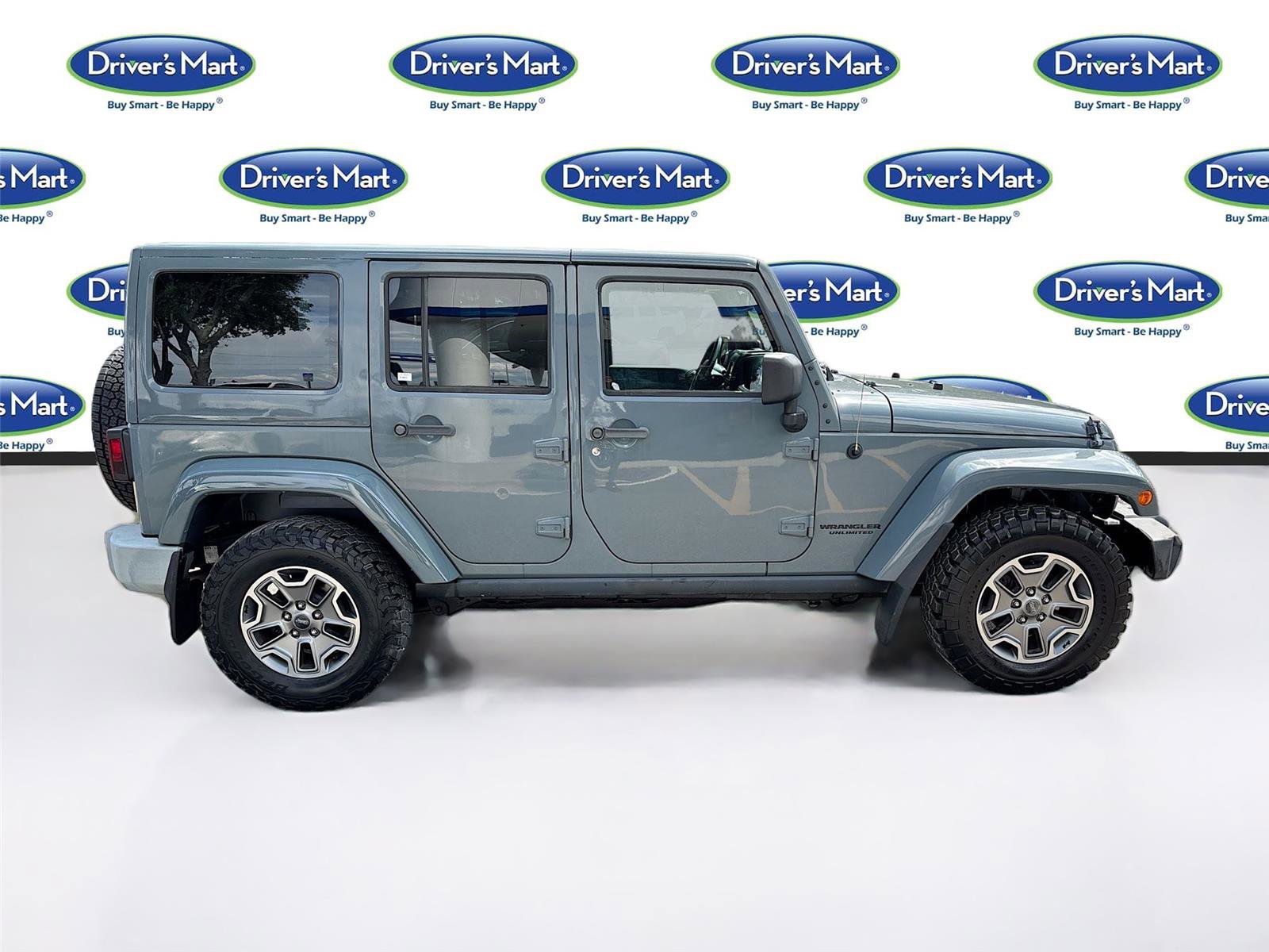 Used 2014 Jeep Wrangler Unlimited Rubicon w/ Connectivity Group AWD/4WD image 8
