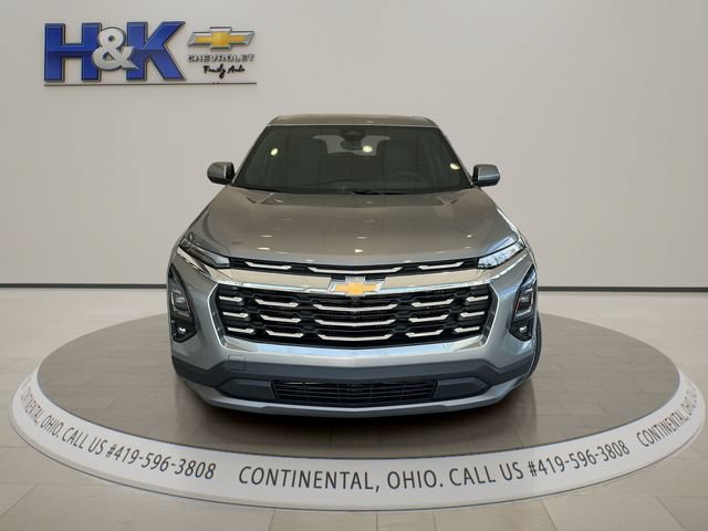 New 2027 Chevrolet Equinox LT w/ Convenience Package II FWD image 2