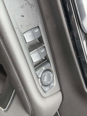 Used 2025 Chevrolet Suburban LS image 18