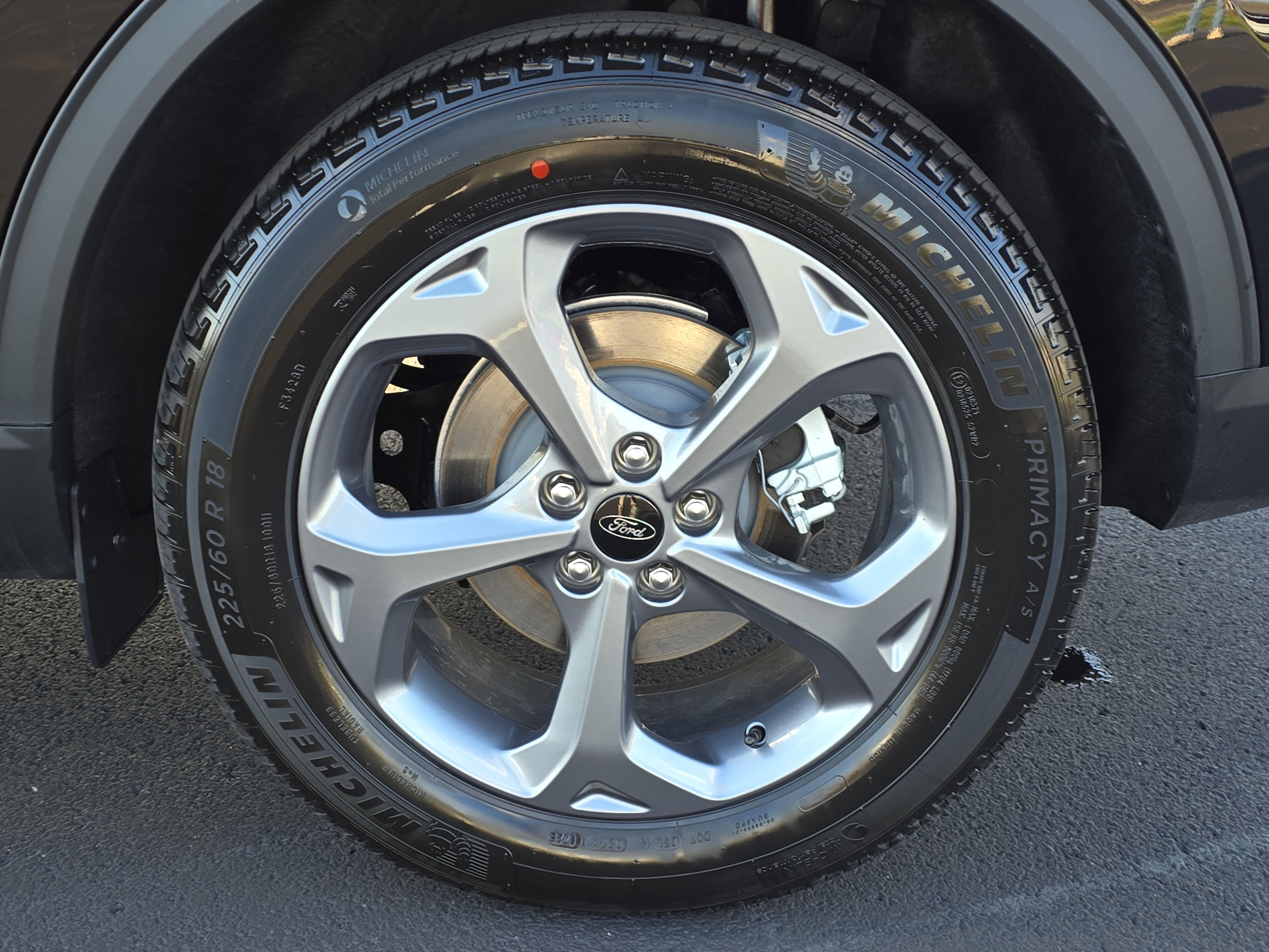 New 2025 Ford Escape ST-Line w/ Cold Weather Package image 5