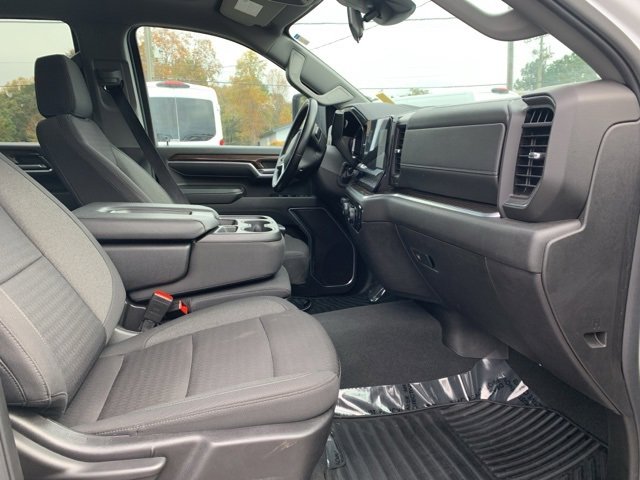 Used 2024 Chevrolet Silverado 2500 LT image 18
