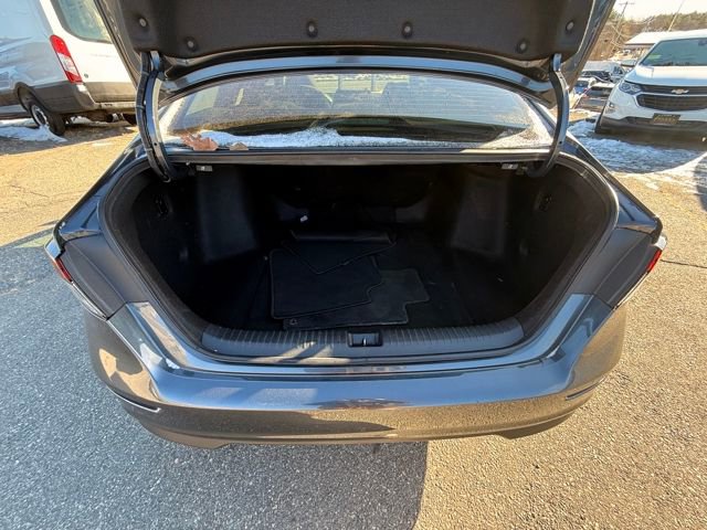 Used 2023 Honda Accord EX image 12