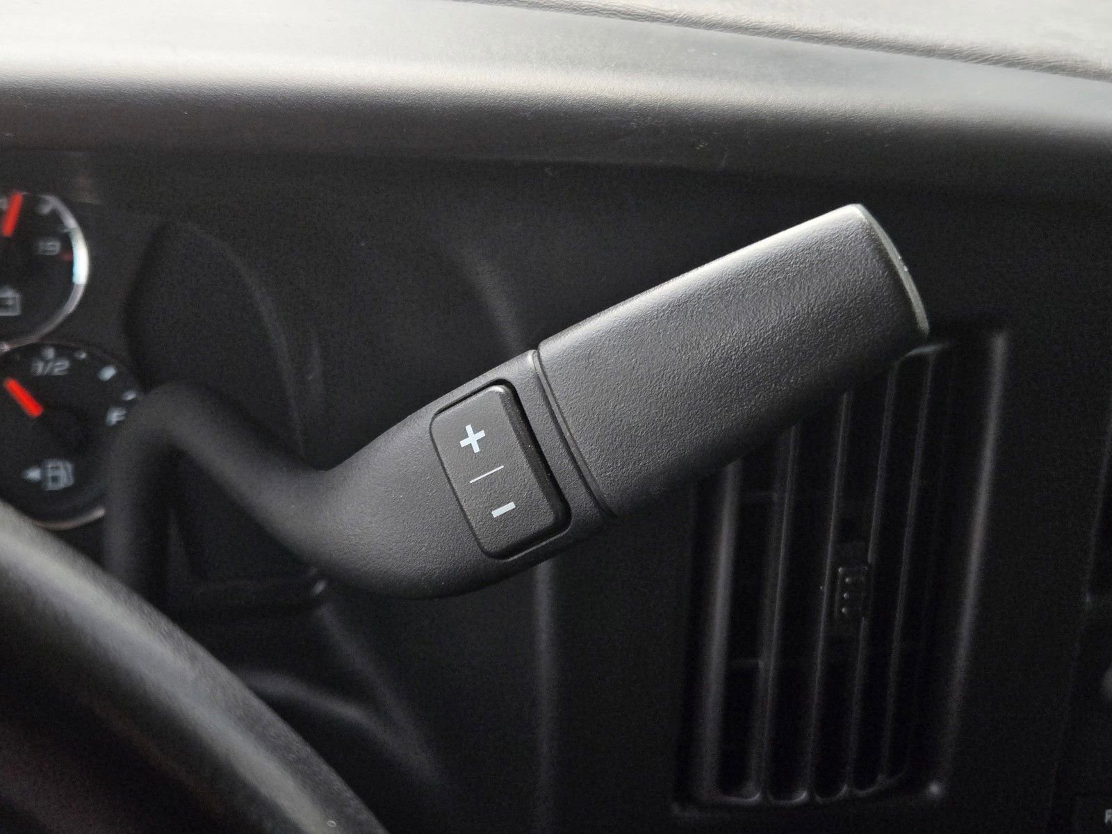 Used 2023 Chevrolet Express 2500 Extended w/ Driver Convenience Package image 21