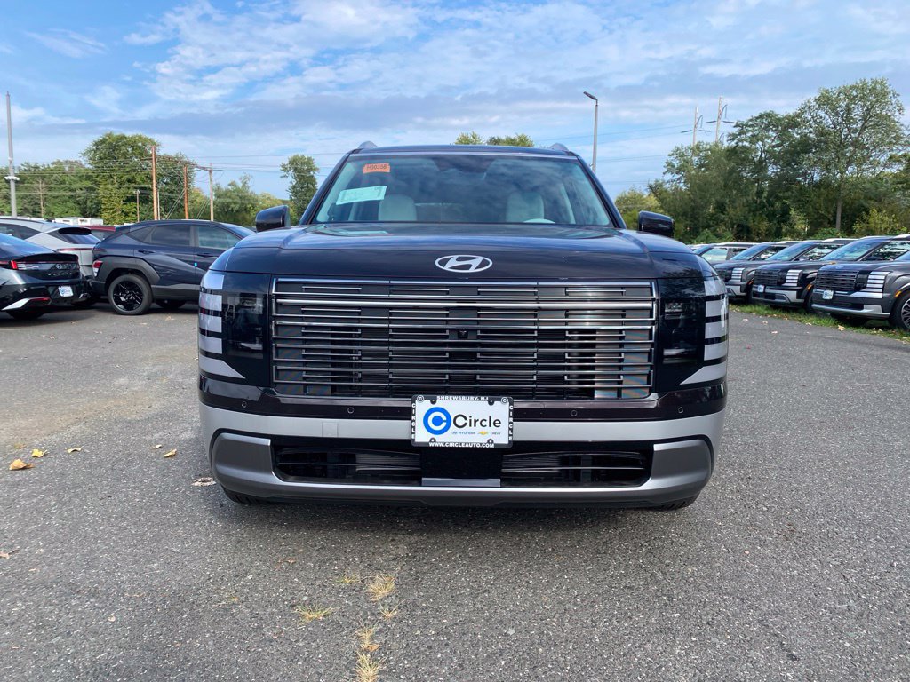 New 2027 Hyundai Palisade Limited AWD/4WD image 3
