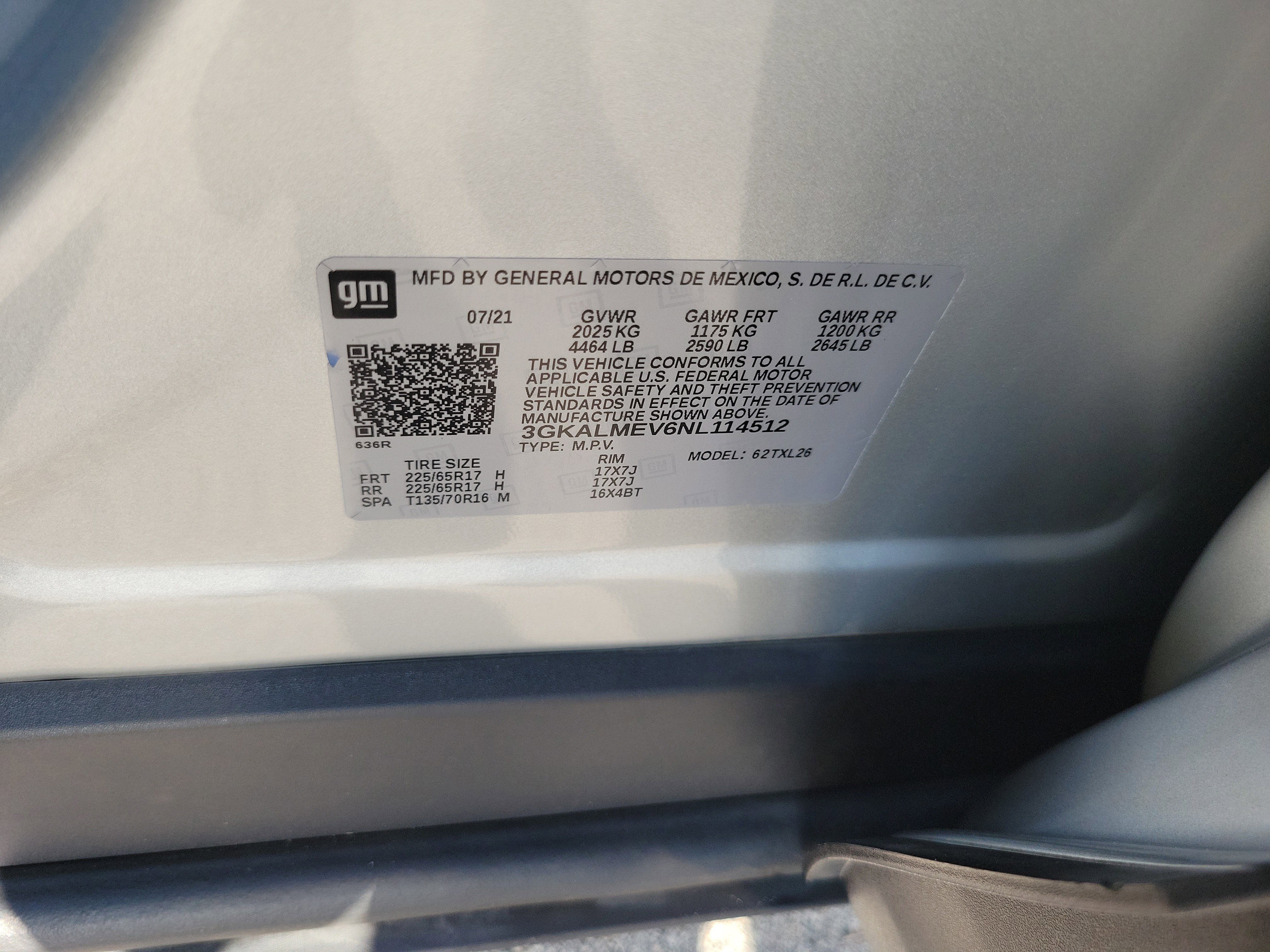 Used 2022 GMC Terrain SLE image 29