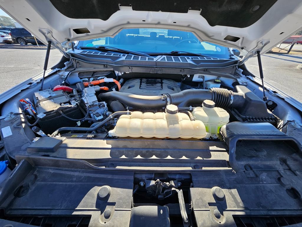 Certified 2023 Ford F150 XLT w/ Equipment Group 302A High image 32