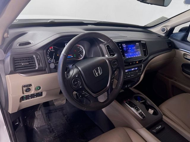 Used 2023 Honda Ridgeline RTL-E image 11