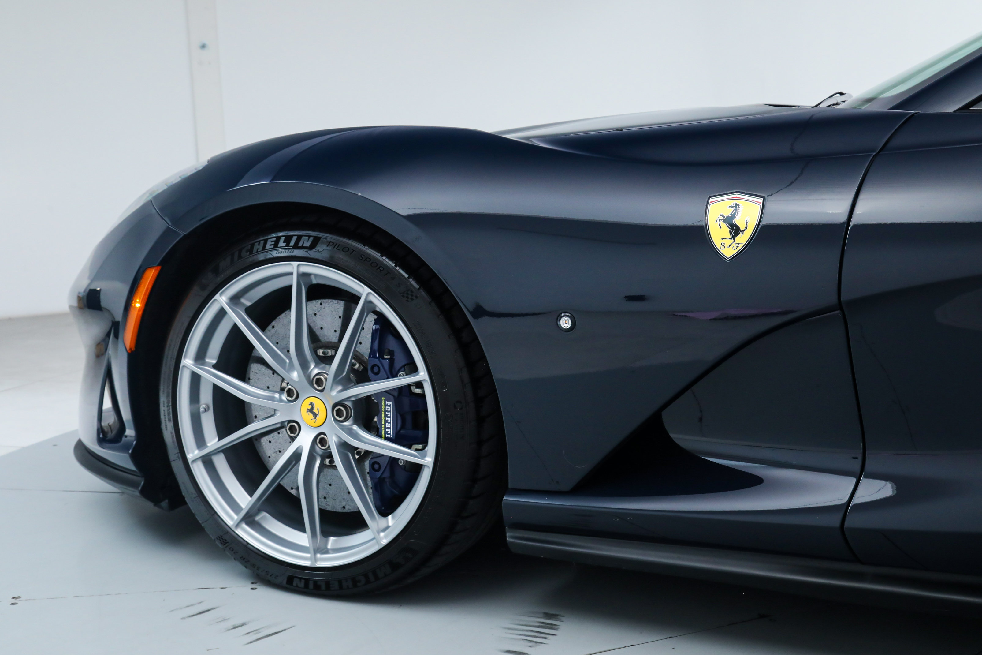 Certified 2022 Ferrari 812 GTS RWD image 17