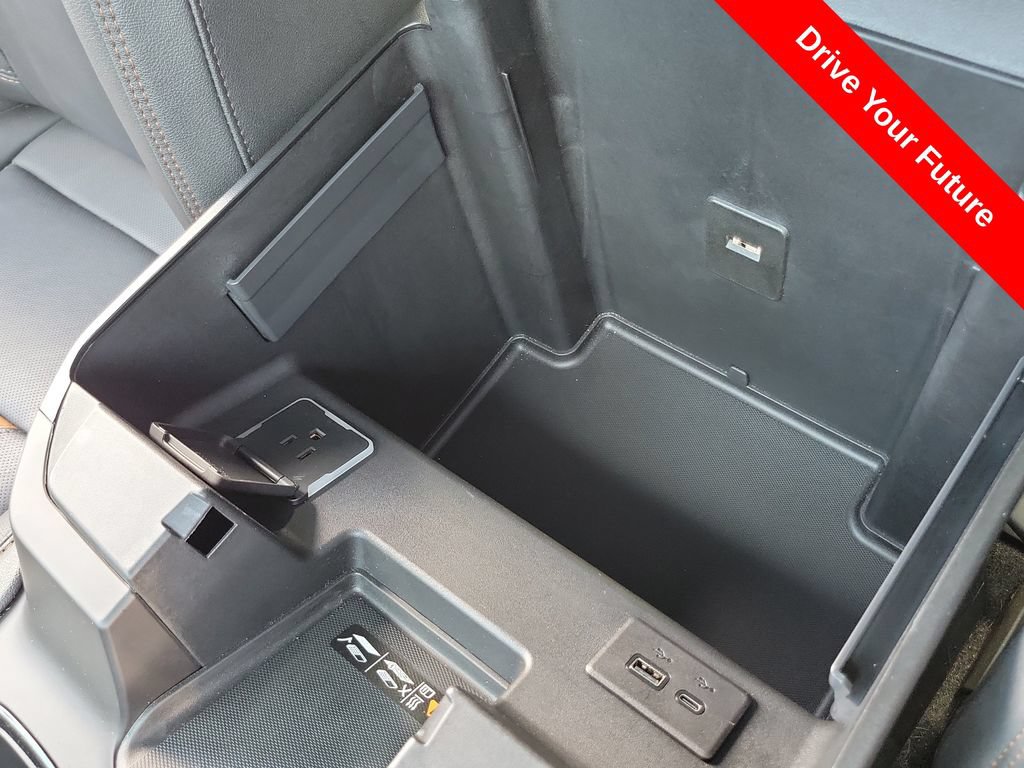 Used 2023 GMC Sierra 1500 AT4 w/ AT4 Premium Package AWD/4WD image 14