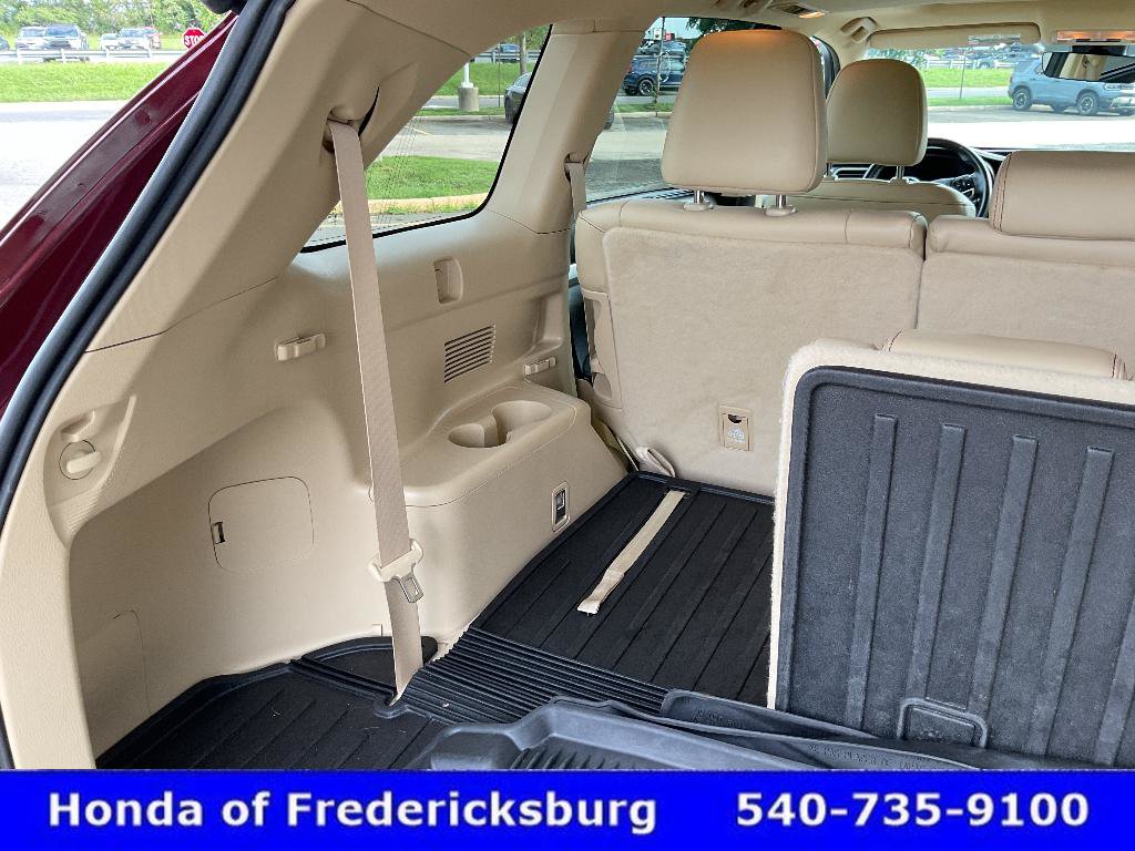 Used 2017 Toyota Highlander XLE AWD/4WD image 23