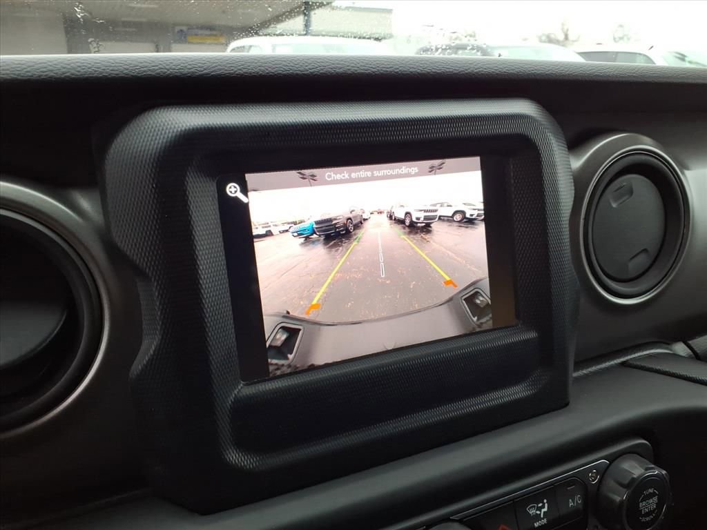 Certified 2023 Jeep Gladiator Sport image 19