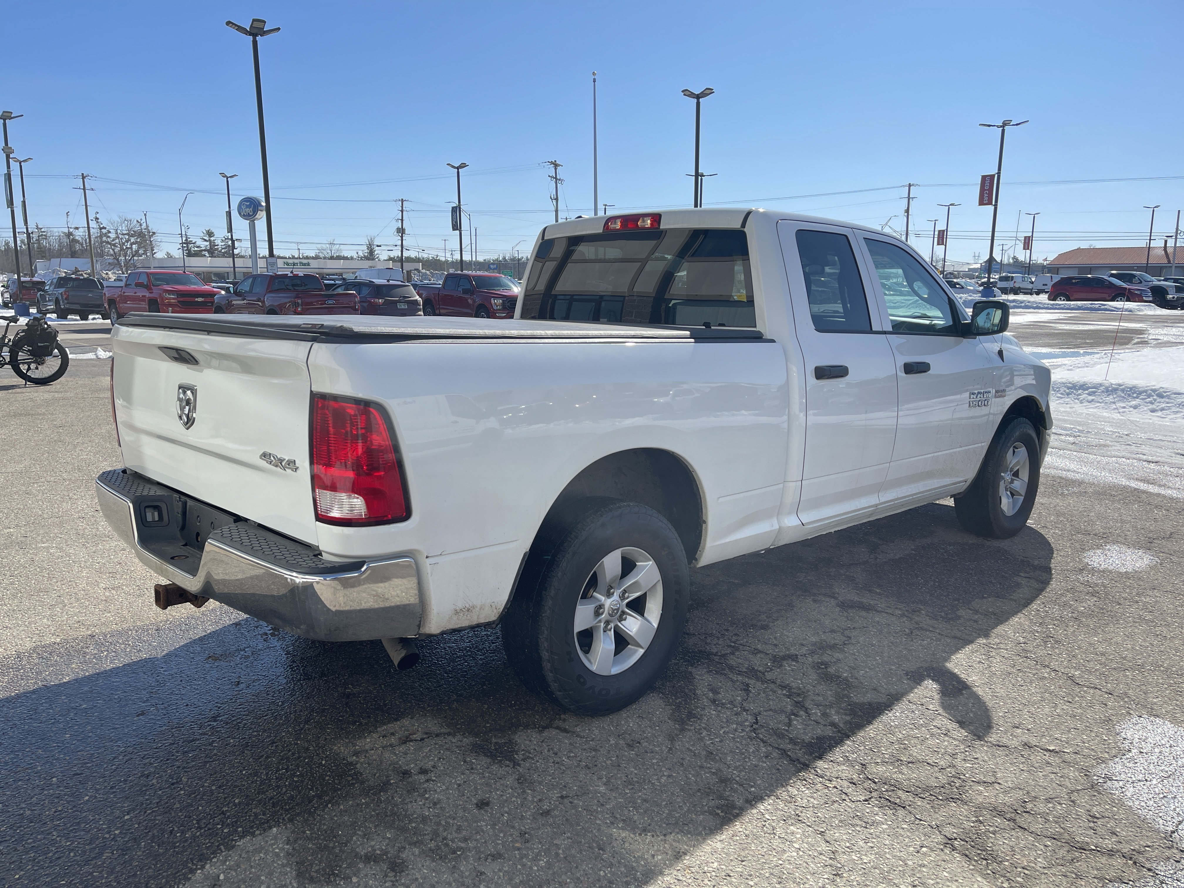 Used 2018 RAM 1500 ST w/ SXT Appearance Group image 3