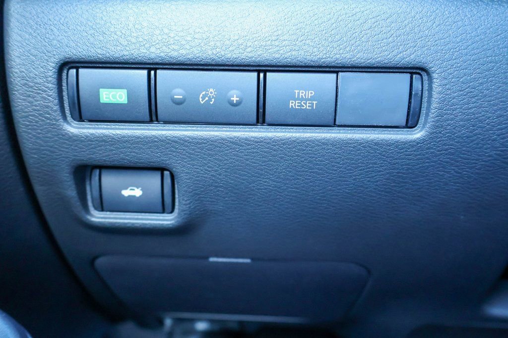 New 2025 Nissan Sentra SV w/ All-Weather Package image 15