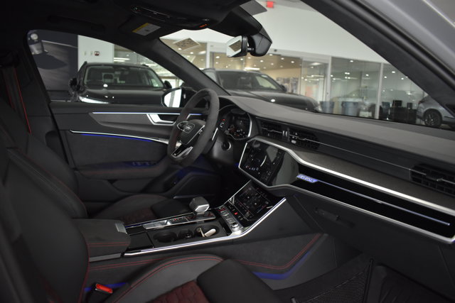 Used 2025 Audi RS 6 performance AWD/4WD image 32