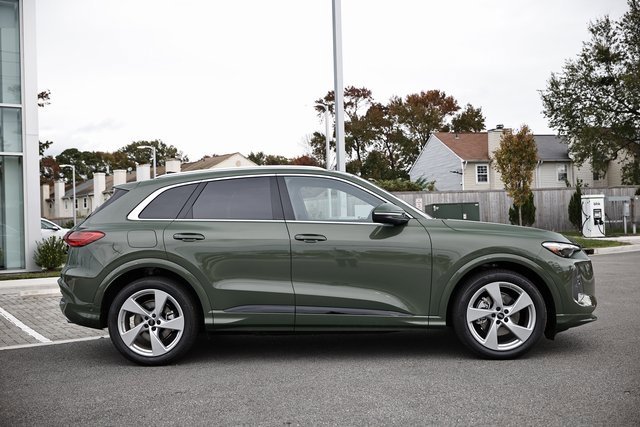 New 2025 Audi Q5 Prestige image 4