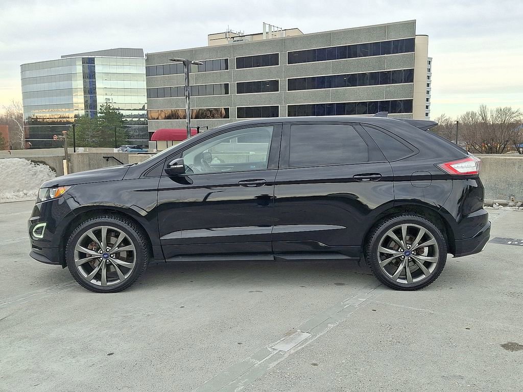 Used 2016 Ford Edge Sport w/ Equipment Group 401A image 2