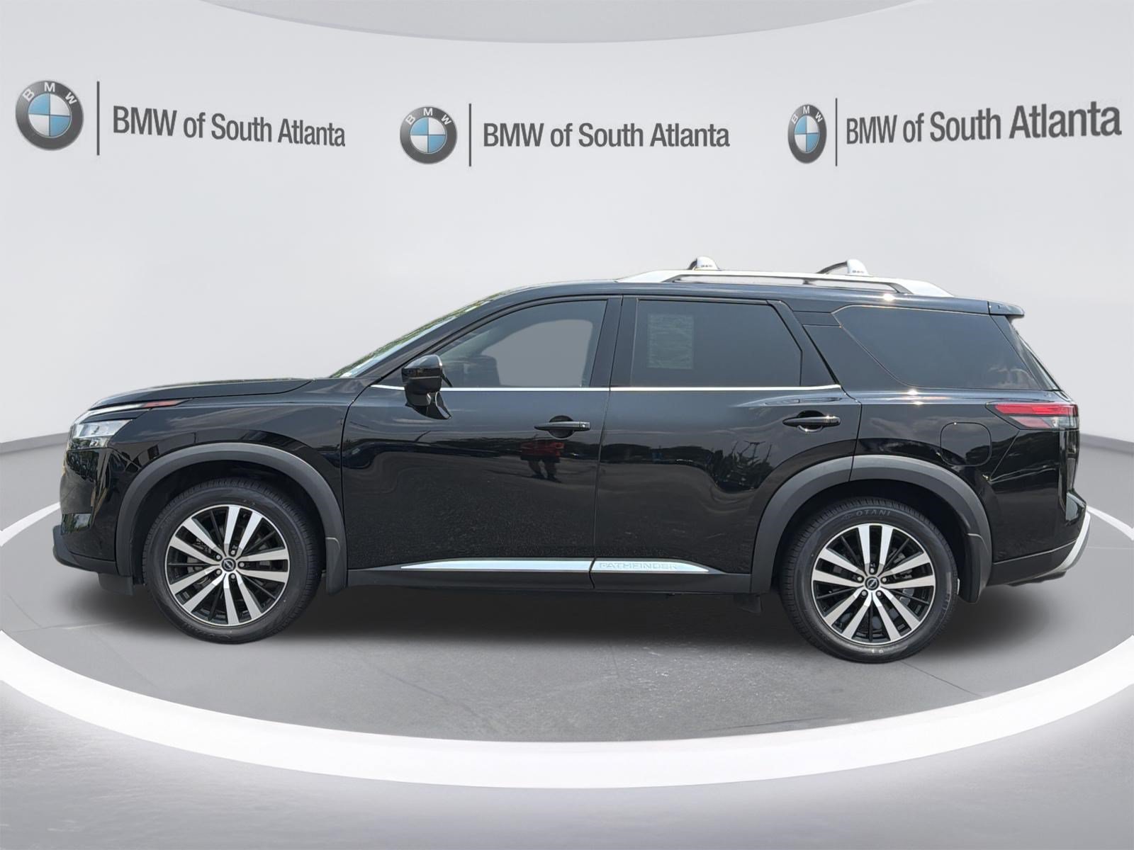 Used 2023 Nissan Pathfinder Platinum AWD/4WD image 24