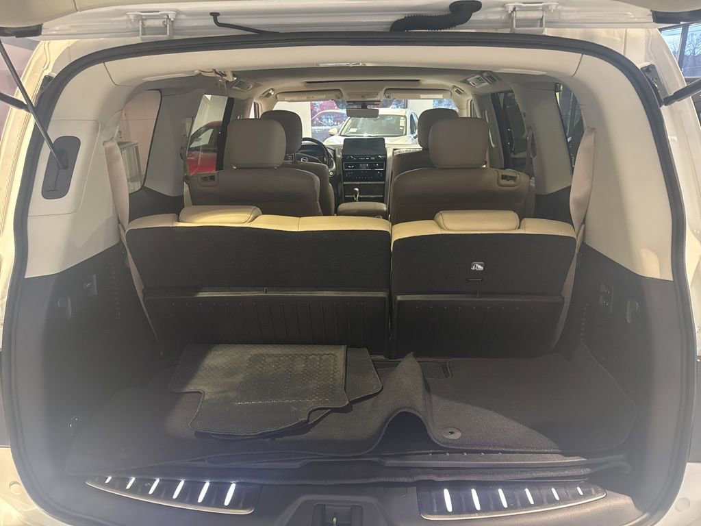 Used 2024 Nissan Armada Platinum w/ Captain's Chairs Package image 10