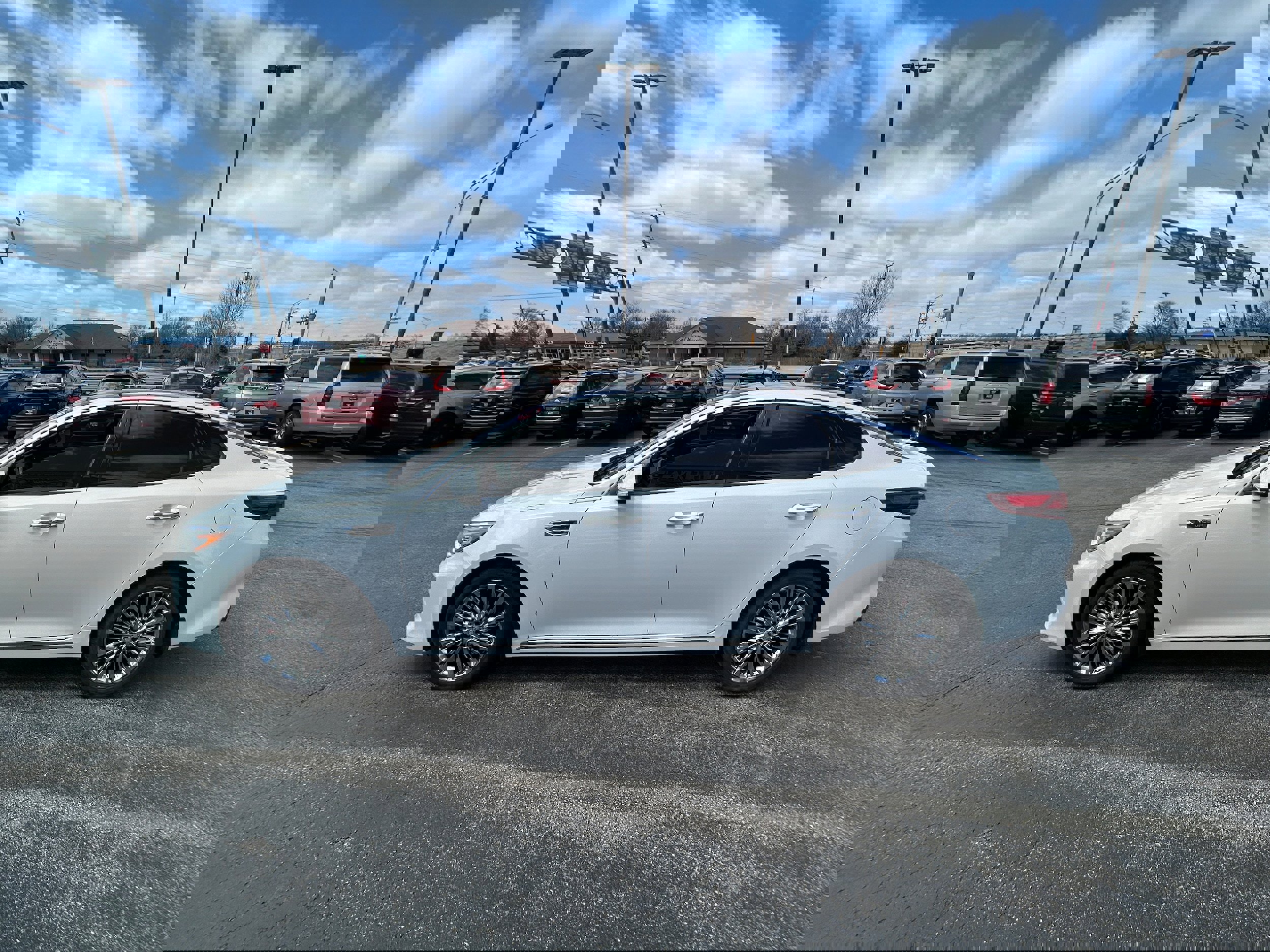 Used 2017 Kia Optima SX FWD image 3