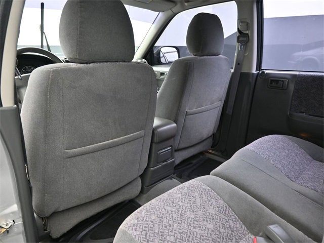 Used 2000 Isuzu Rodeo S image 9