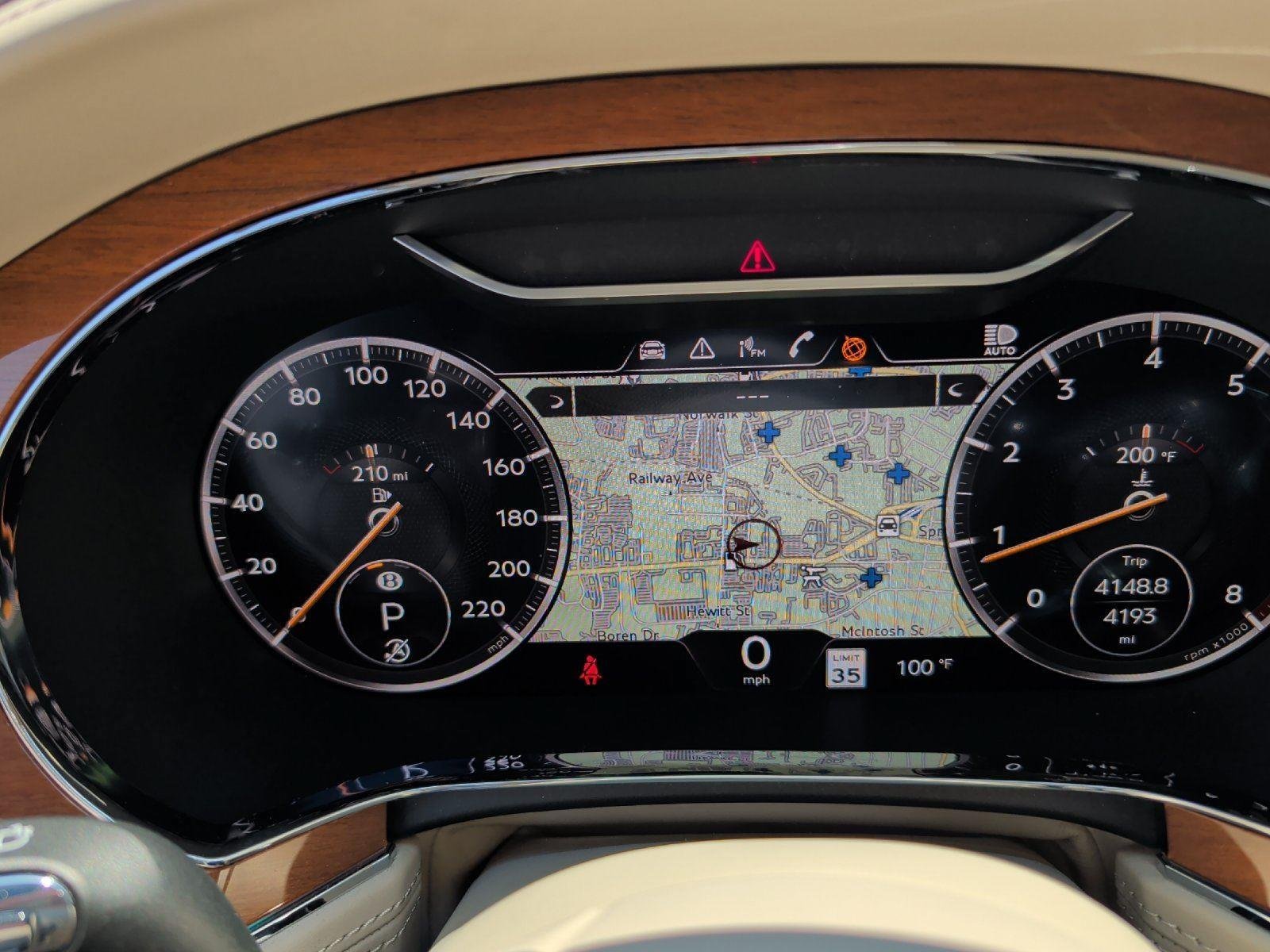 Used 2024 Bentley Continental GT V8 AWD/4WD image 28