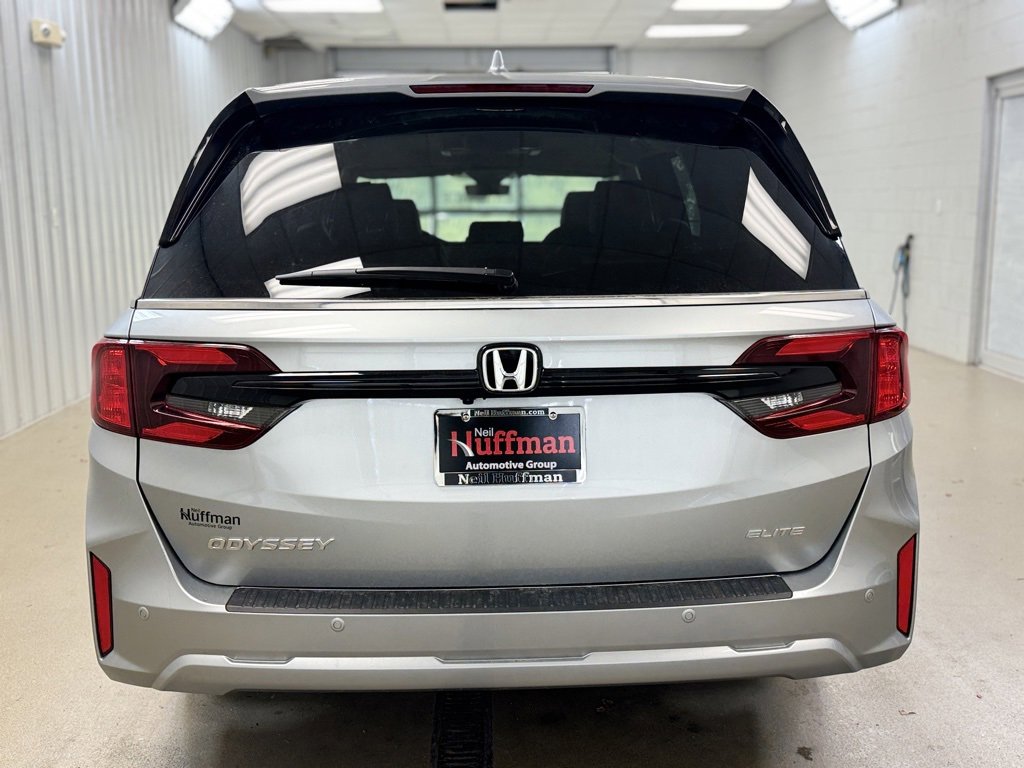 New 2026 Honda Odyssey Elite image 6