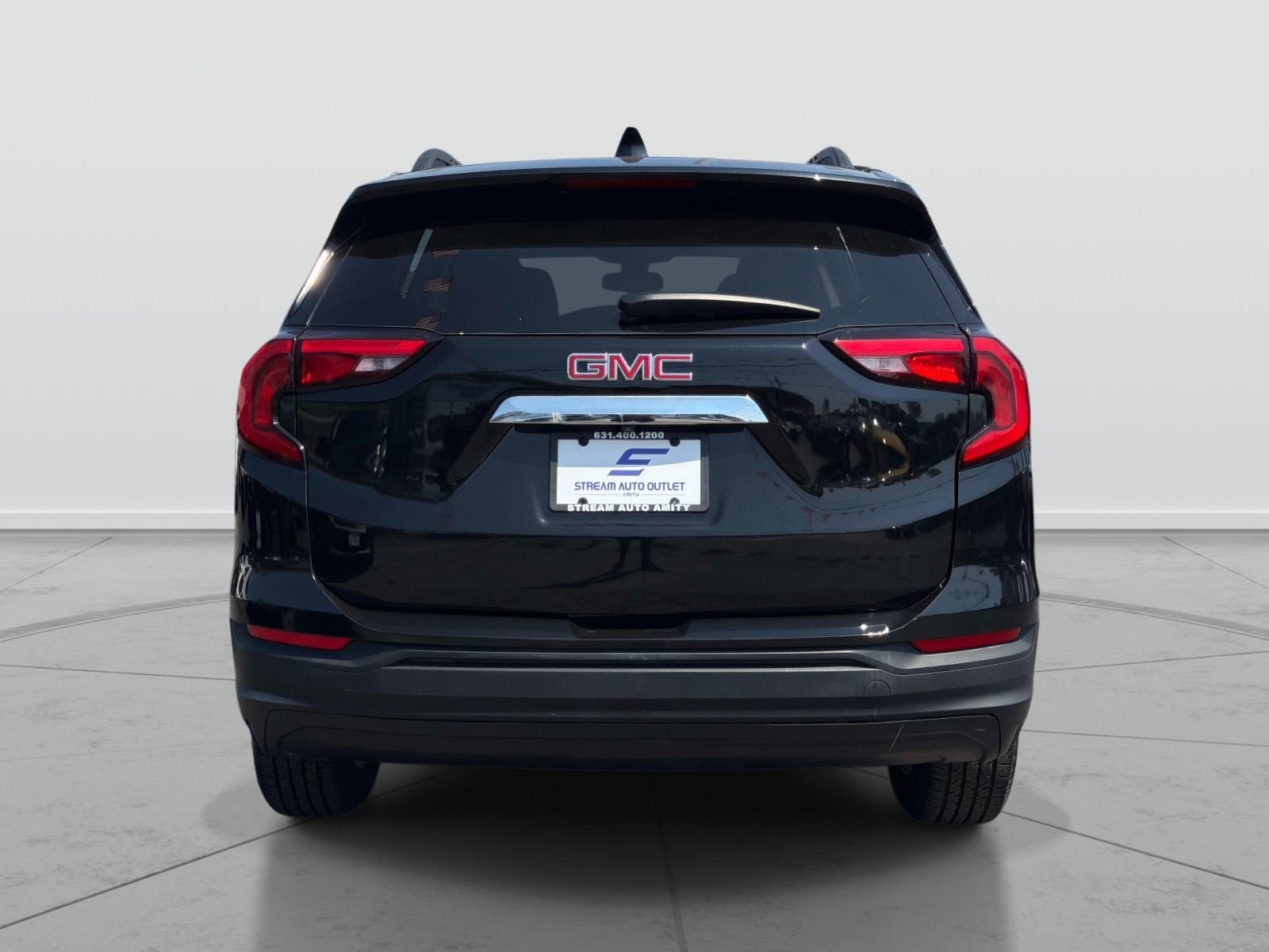 Used 2020 GMC Terrain SLE w/ Driver Convenience Package AWD/4WD image 6