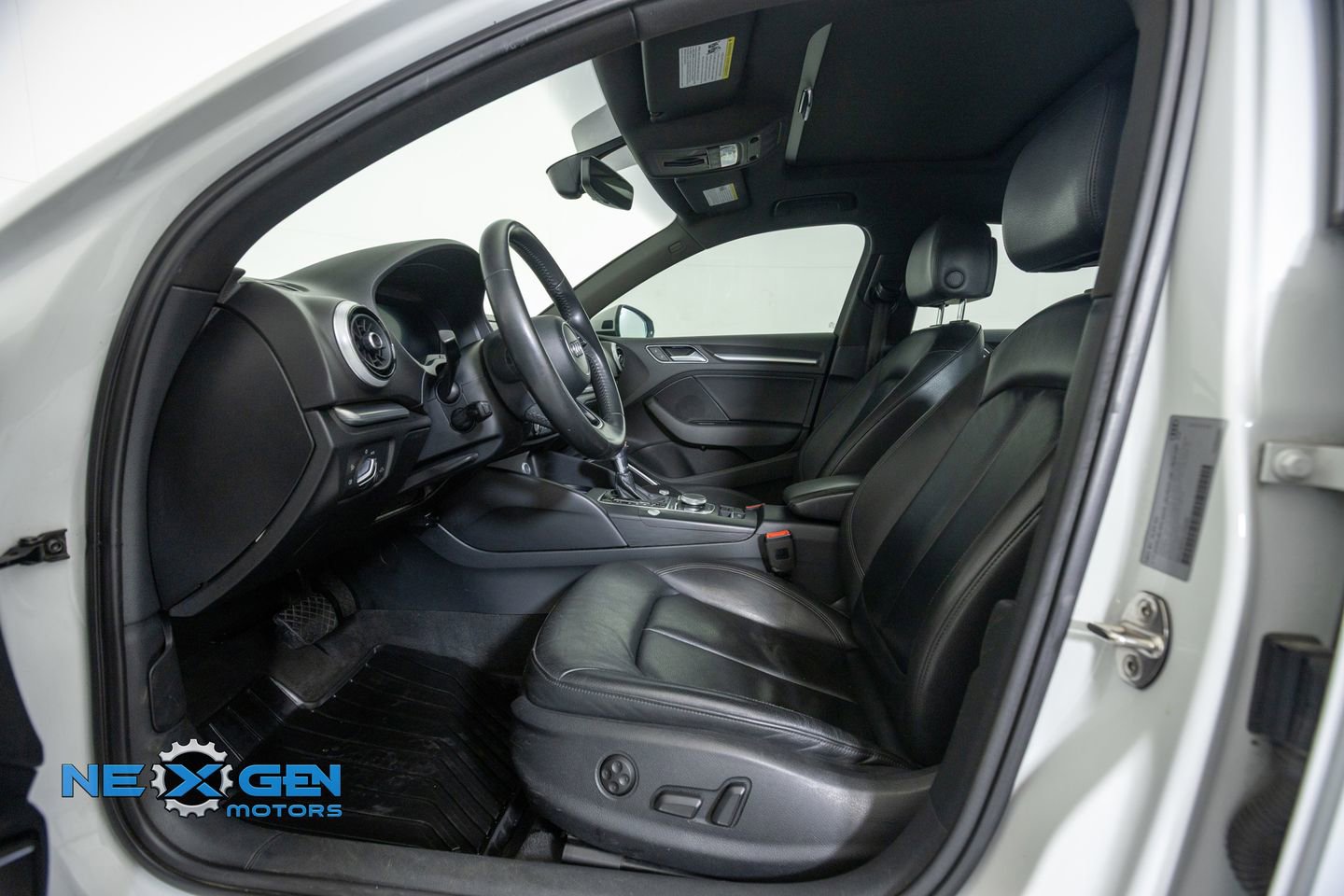 Used 2018 Audi A3 2.0T Premium Plus w/ Premium Plus Package AWD/4WD image 11